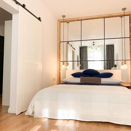 Apartamenty Centrum - Szafirowy I Szmaragdowy Stary Toruń Buitenkant foto